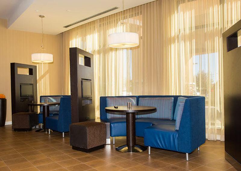 Courtyard By Marriott Lubbock Downtown/University Area Exterior foto